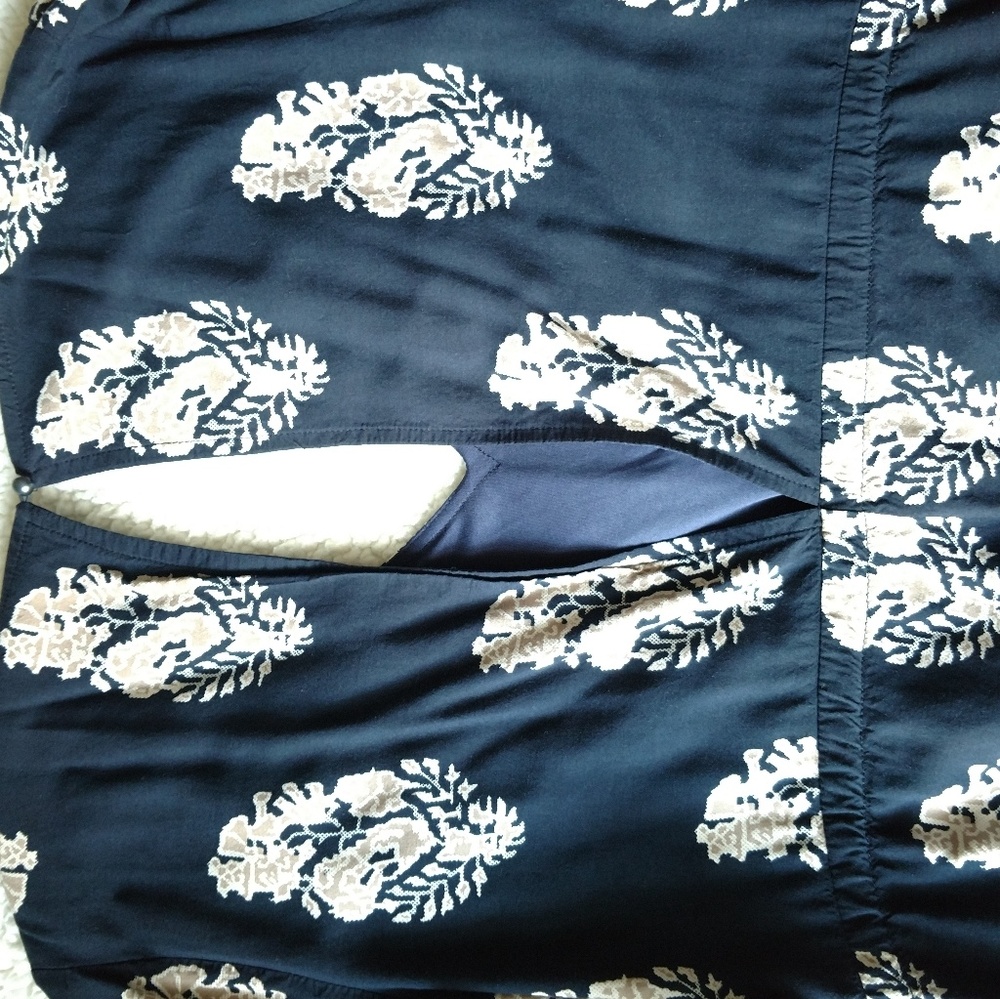 Navy and Ivory Boutique Romper - Picture 2 of 4